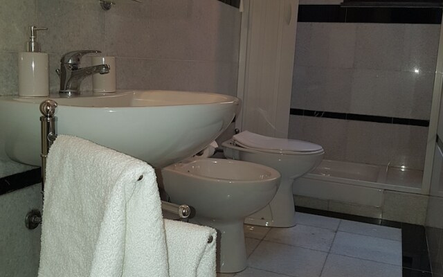 Central Suites