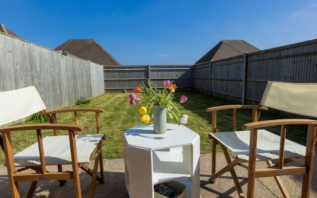 Bright House - Bracklesham Bay