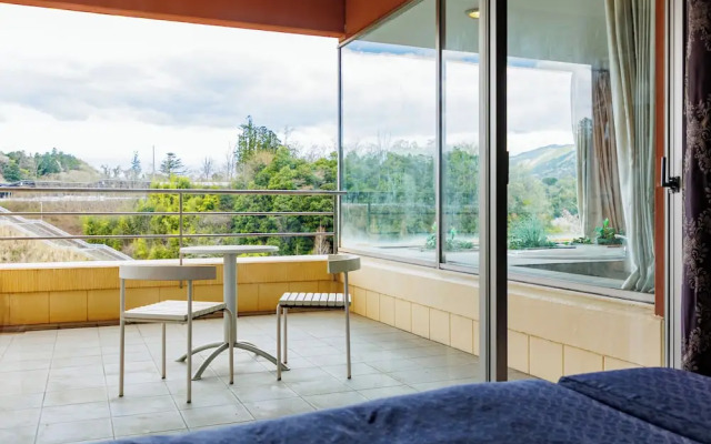 Spa Resort Hawaiians Monolith Tower