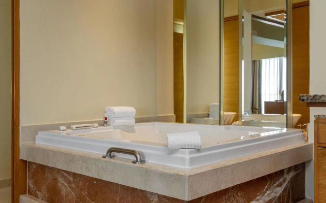 Beach Palace Family Resort & Spa - All-Inclusive