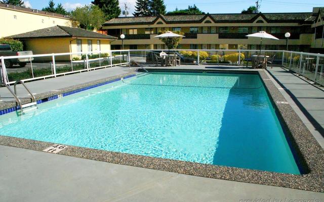 SureStay Hotel by Best Western North Vancouver Capilano