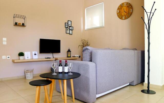 Maria & Manos Guest House, Agios Onoufrios beach