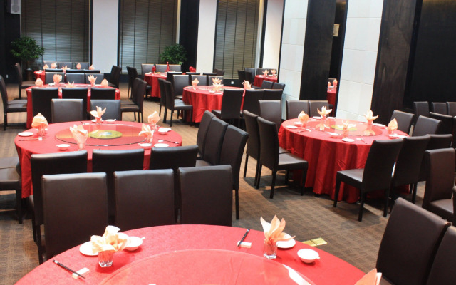 Furun Hotel (Huashan Visitor Center)