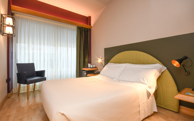 Hotel City