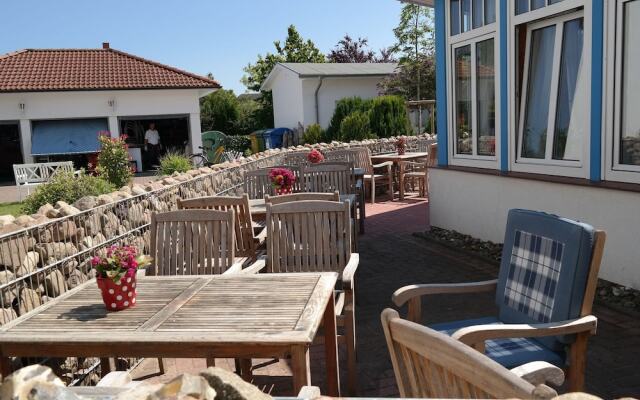 Winsome Apartment in Nienhagen near Sea