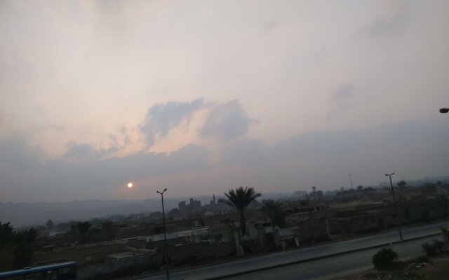 Explore Cairo From A Cozy Designed apt