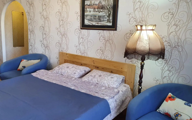 Апартаменты на бульваре Воскресенский