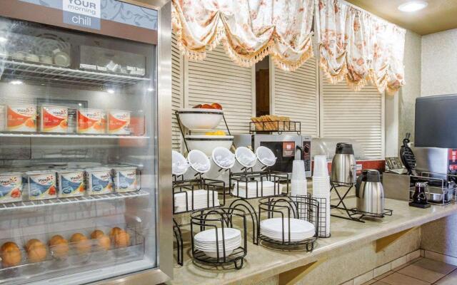 Comfort Inn Marina on the Monterey Bay