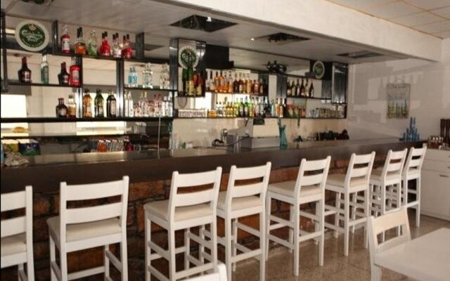 Polyxeni Hotel Apartments