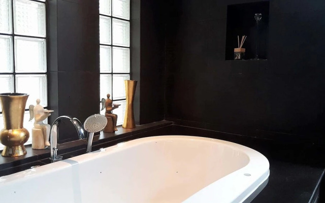 Private Pool Villas Phuket - Mandala Arnalia