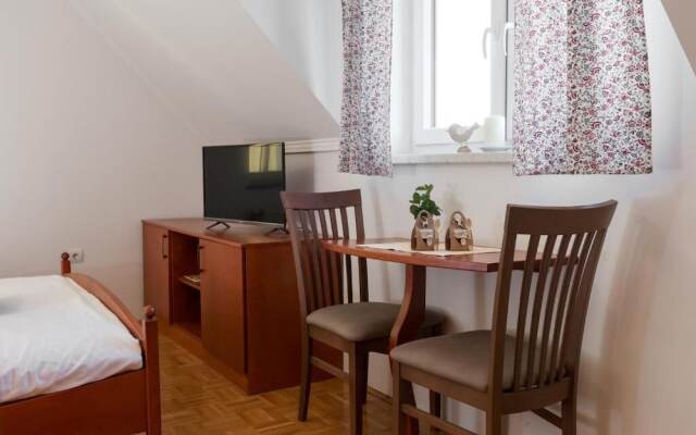 Penzion Pod Grebenom