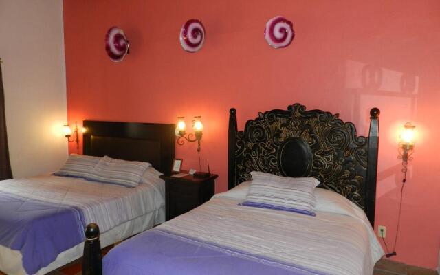 Hotel Rosa Morada