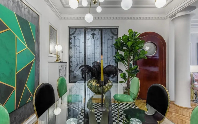 The Great Gatsby in Bucure ti