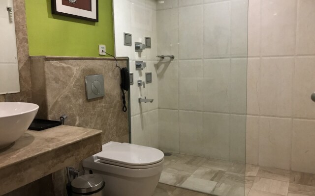 Levana Hotel