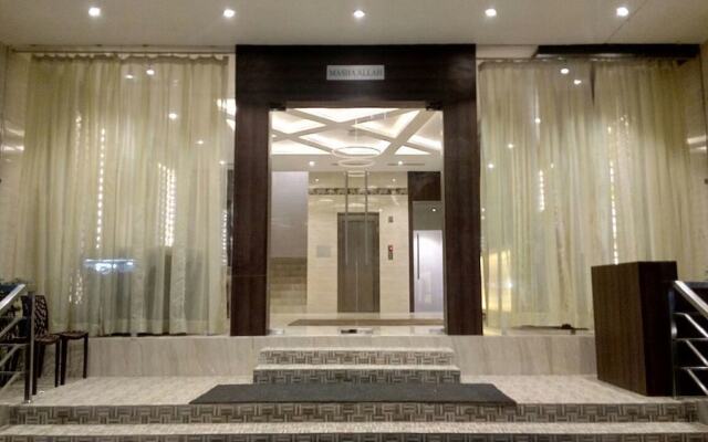 Azeez Avenue hotel