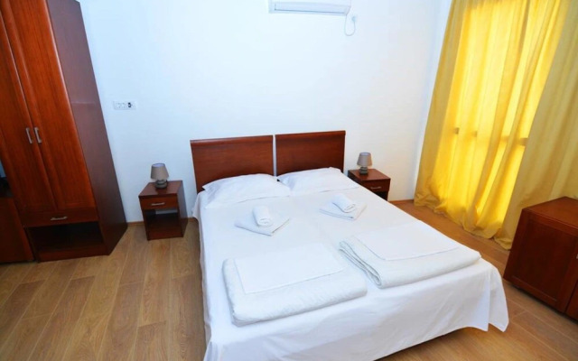 Balabusic Two-bedrooms Deluxe Apartment No.9