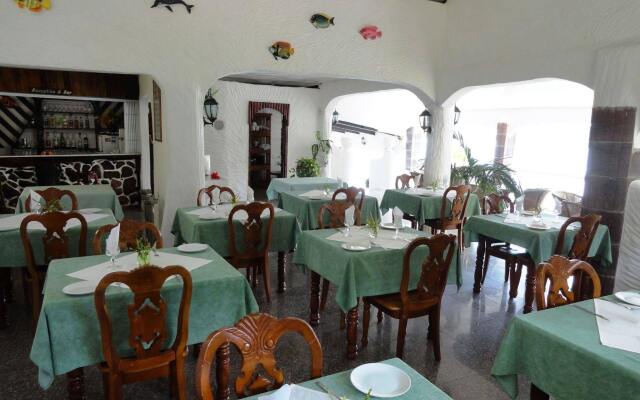 Lazare Picault Hotel
