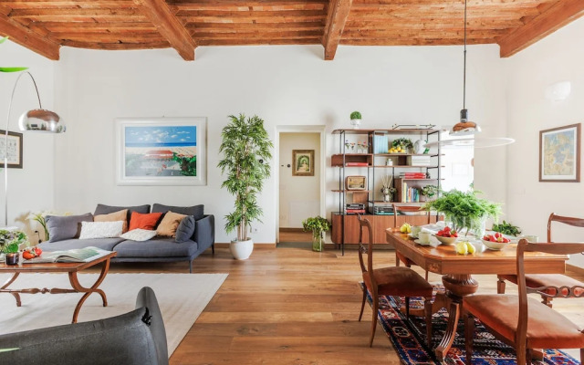 Lunav House in Lucca