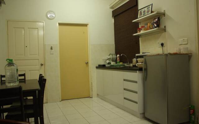 Teratai Homestay  Vista Impiana