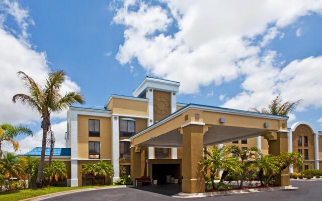 Holiday Inn Express - Vero Beach, an IHG Hotel