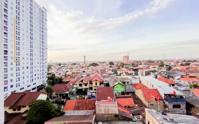 Scenic 2Br With City View At Bassura City Apartment