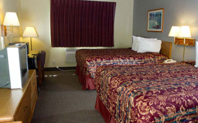 Super 8 Motel - Cherokee