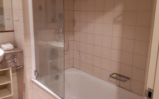 J&S City Apartment