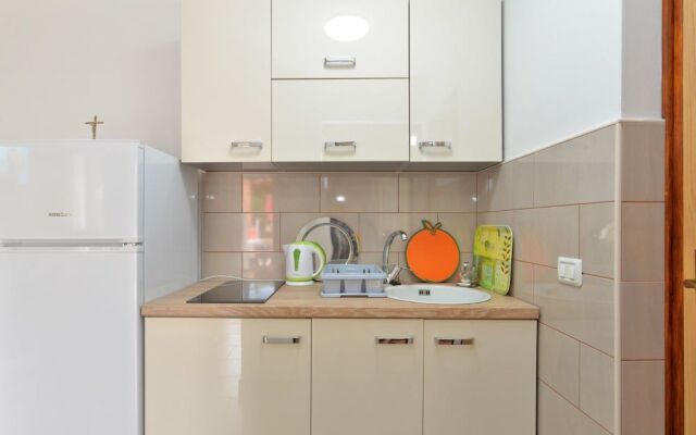 Apartment 1713