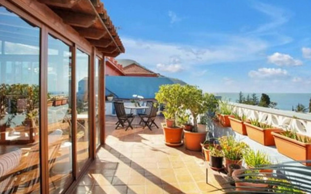 Beautiful holiday home in Los Realejos with garden