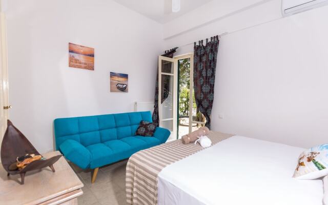 Ionian Boutique By Checkin