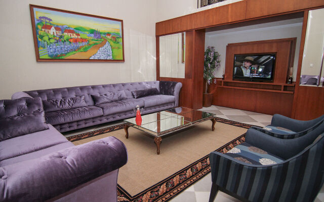 Life Hotel Infinity
