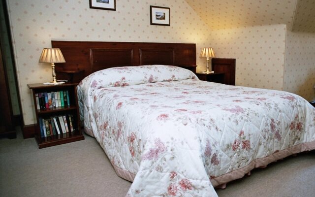 Tigh Na Sgiath Country House Hotel