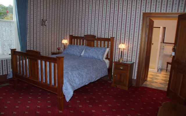 Jensens Bed and Breakfast – Guest Rooms – Beauty Point