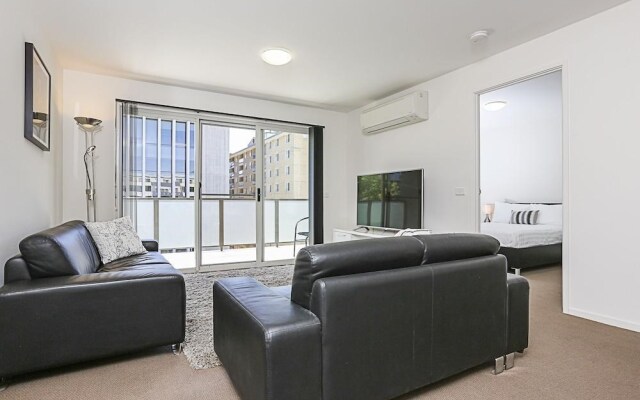 Accommodate Canberra - Braddon 33