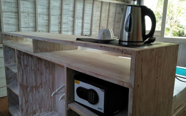 Living Trawangan Hotel