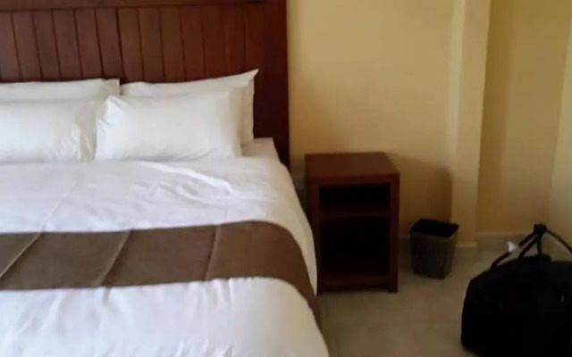 Pebble Rock Lodge