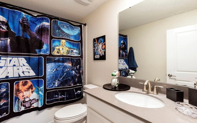 Storey Lake 10br Lakeview Home 4165