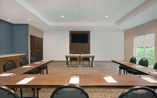 Hampton Inn Midland, On