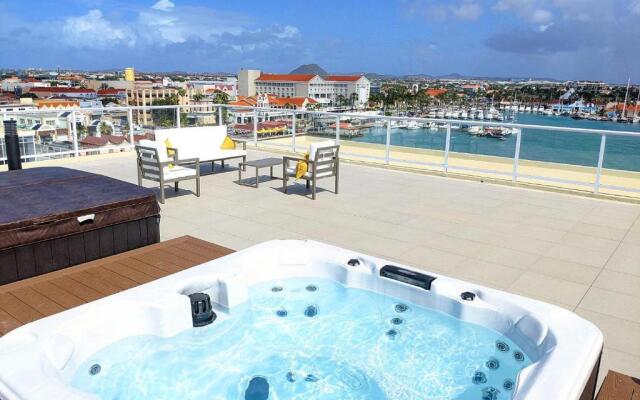 *NEW* 2Bd 2Bath APT with Ocean View, Pool, Gym