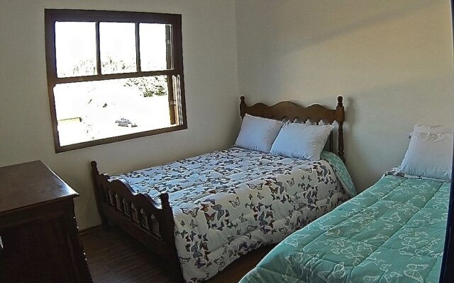 Apartamento dois quartos Capivarí