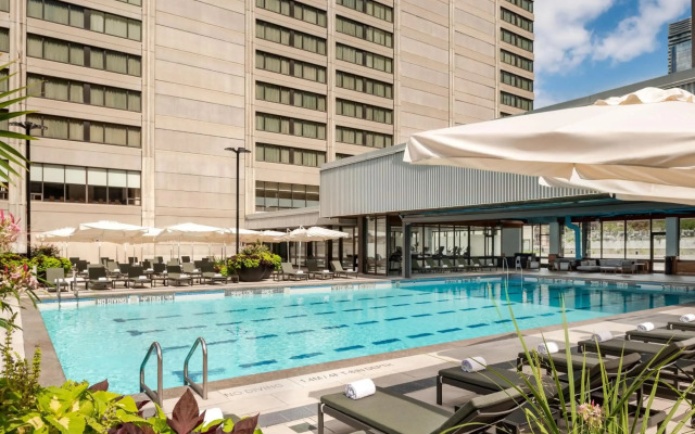 Sheraton Centre Toronto Hotel