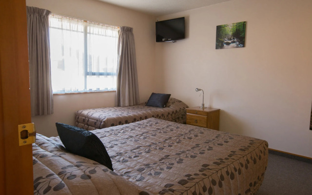 ASURE Highpark Motor Inn