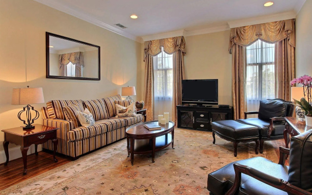 Oglethorpe Lodge