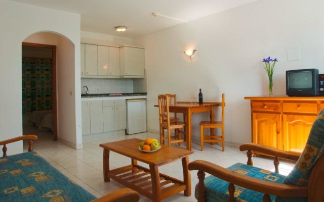 Blue Sea Europa (ex. Europa Apartments)