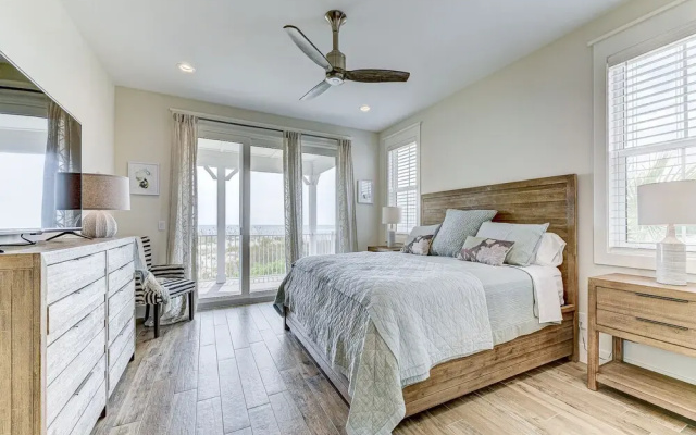 The View by Distinctive Beach Rentals
