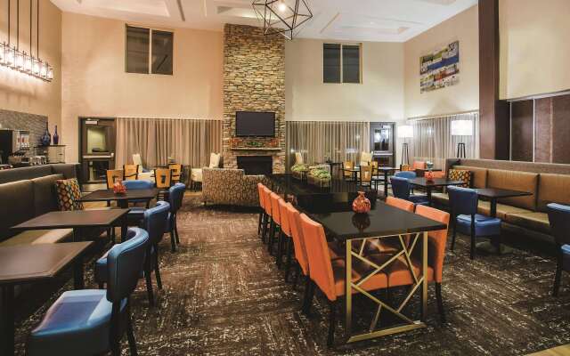 La Quinta Inn & Suites by Wyndham Ely