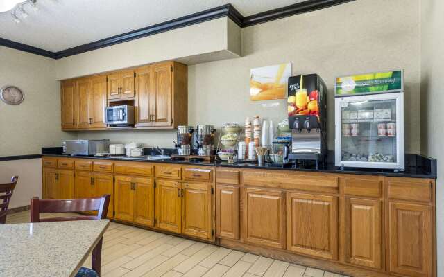 Quality Inn & Suites