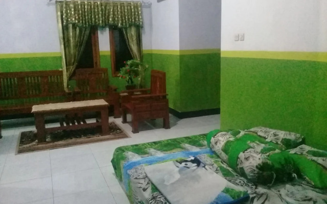 Mas Dylan Homestay