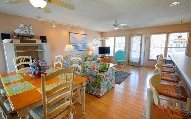 Pirate's Pride 3 Bedroom Home by RedAwning