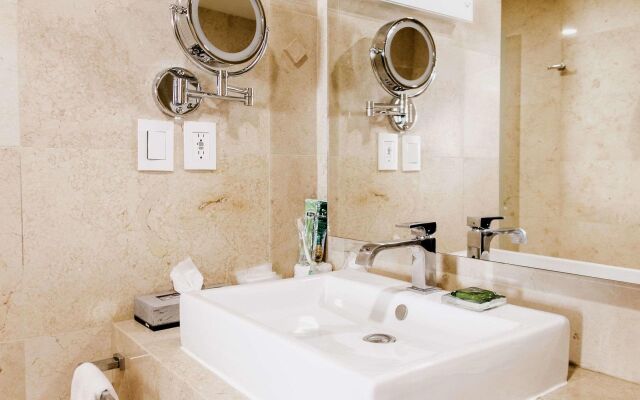 Radisson Poliforum Plaza Hotel Leon